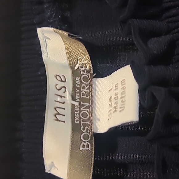 Blue Pheasant Embroidery Blouse - Picture 2 of 5